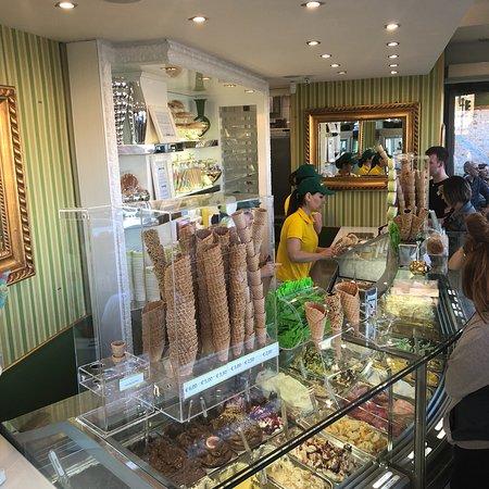 Gelateria La Carraia